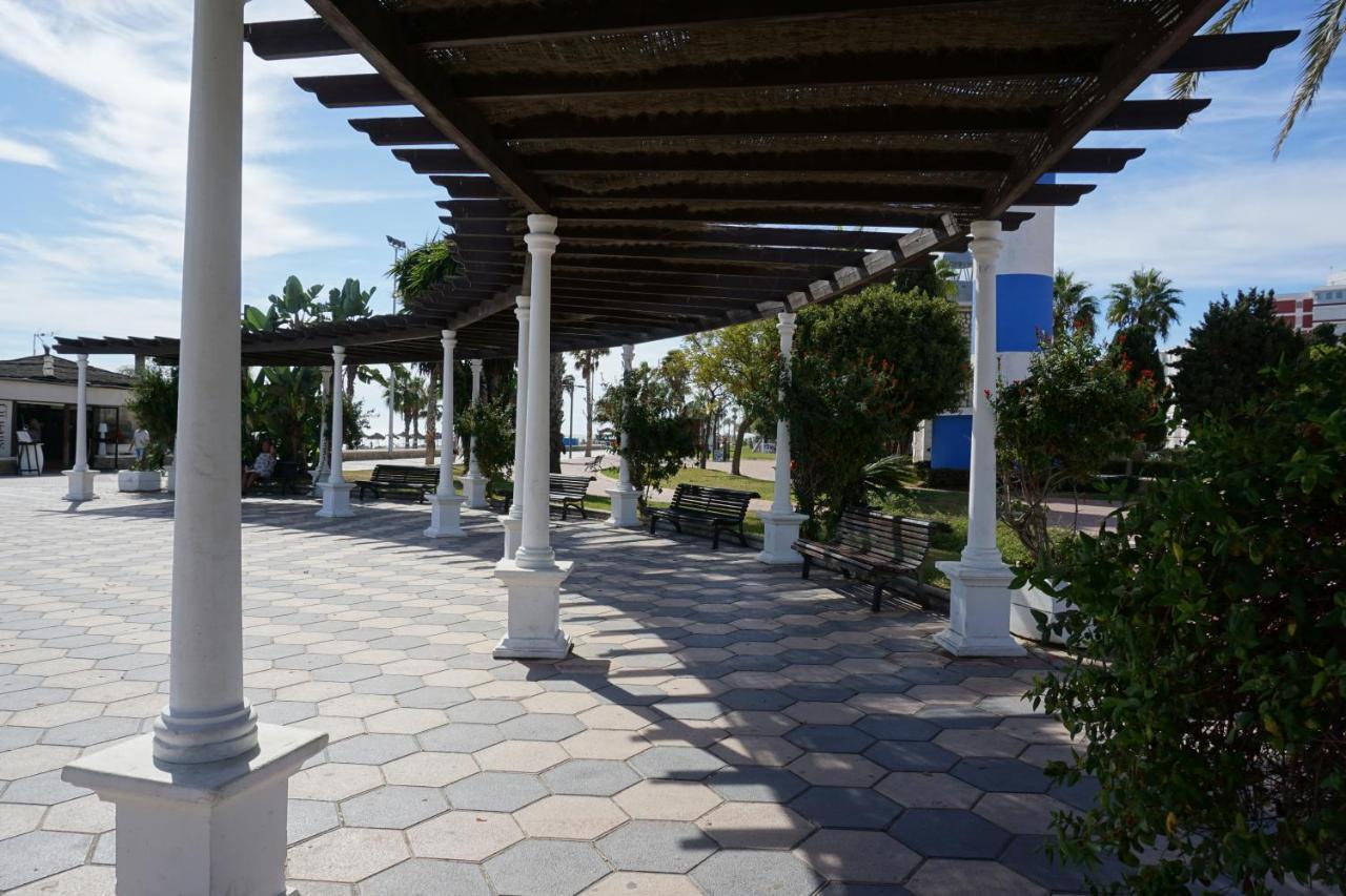 Estudio Estrella Del Mar Lejlighed Torre Del Mar Eksteriør billede